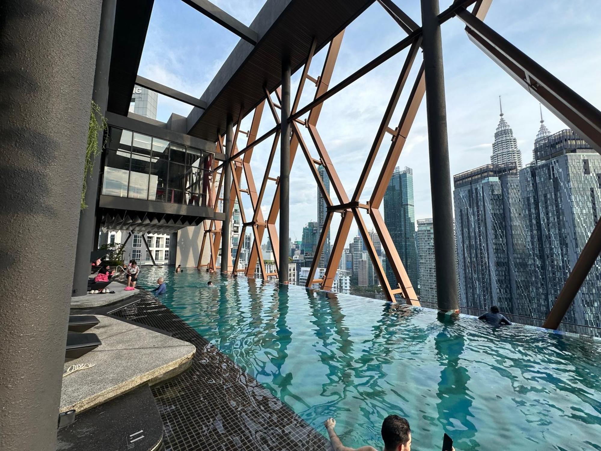 Scarletz Suites Klcc By Aura Kuala Lumpur Exteriér fotografie